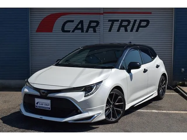 TOYOTA COROLLA SPORT GZ 2021 (Two-Tone, Hybrid)